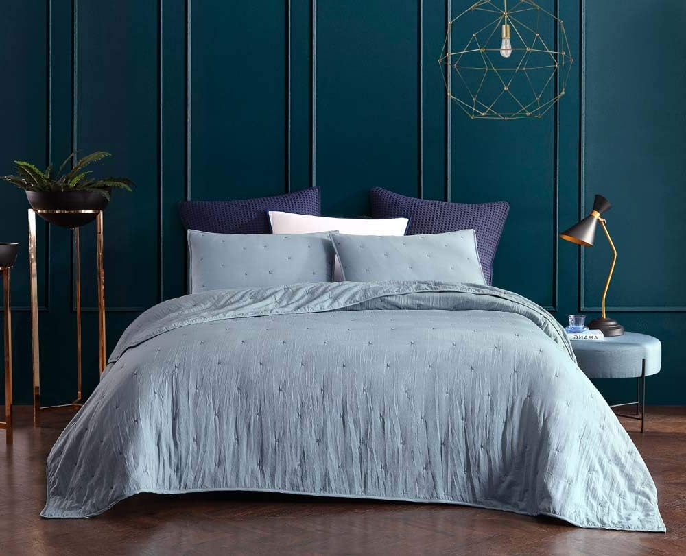 Full/Queen Embroidered Quilt Set – 3-Piece Lightweight Microfiber Star Bedspread, Ultra Soft, Blue