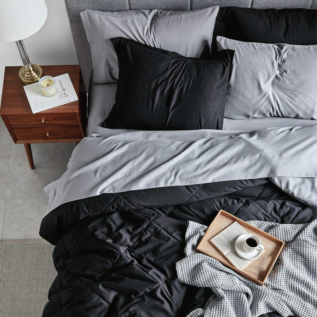 7-Piece Queen Bed-in-a-Bag Comforter Set – Black, Complete Bedding Set with Sheets & Pillow Shams