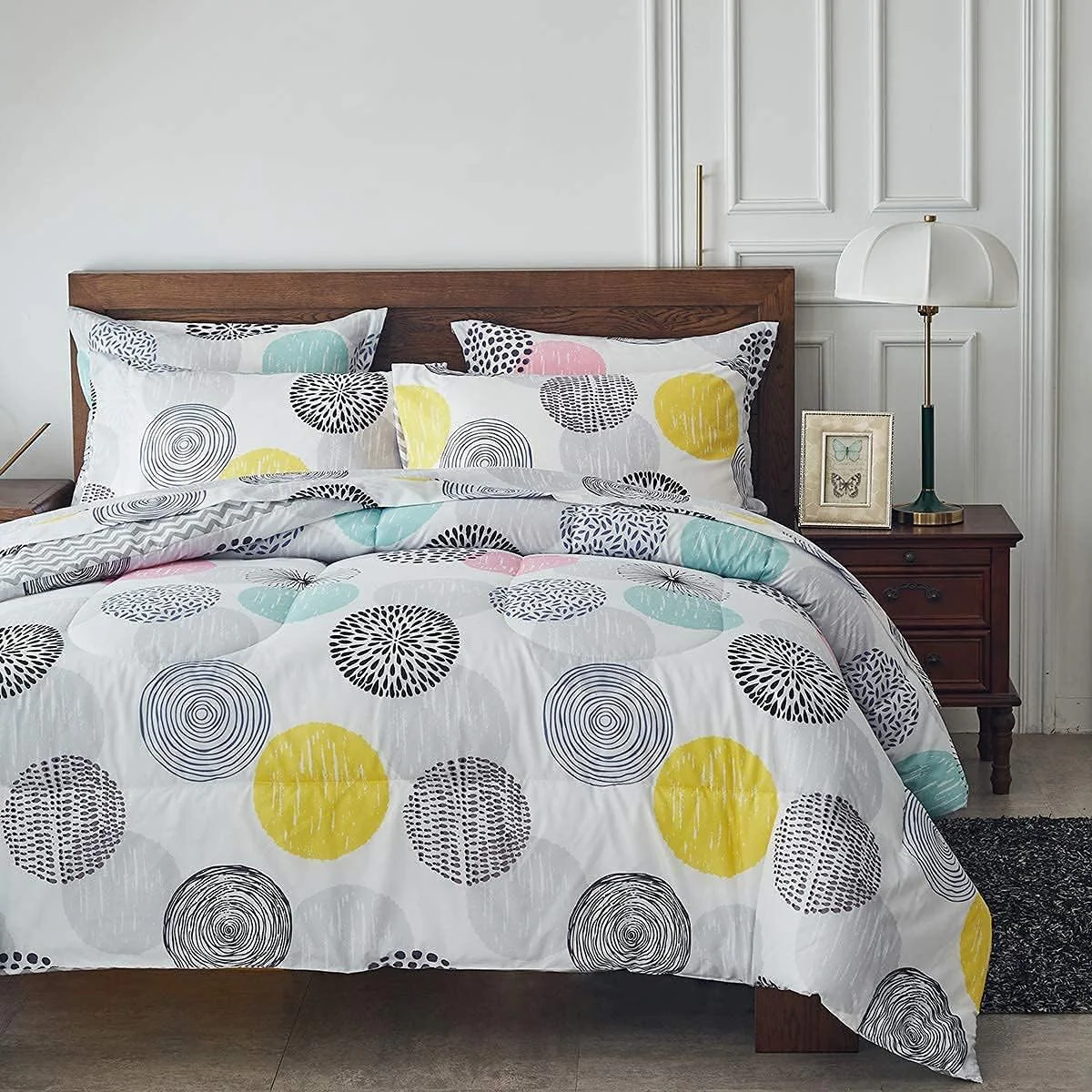 6-Piece Twin Comforter Sheet Set – Soft Microfiber, Colorful Dots