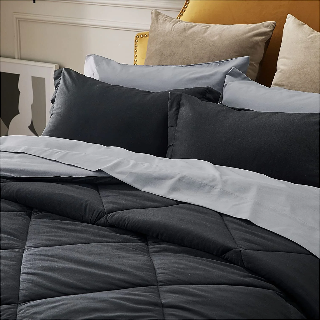 7-Piece Queen Bed-in-a-Bag Comforter Set – Black, Complete Bedding Set with Sheets & Pillow Shams