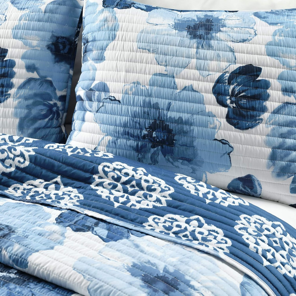 Leah Reversible Floral Quilt Set – King Size, 3 Pieces