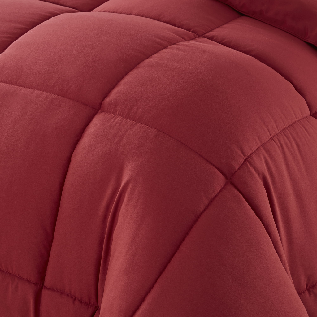 7-Piece King Bed-in-a-Bag Comforter Set – Luxury Burgundy Down Alternative, Includes Sheets & Shams