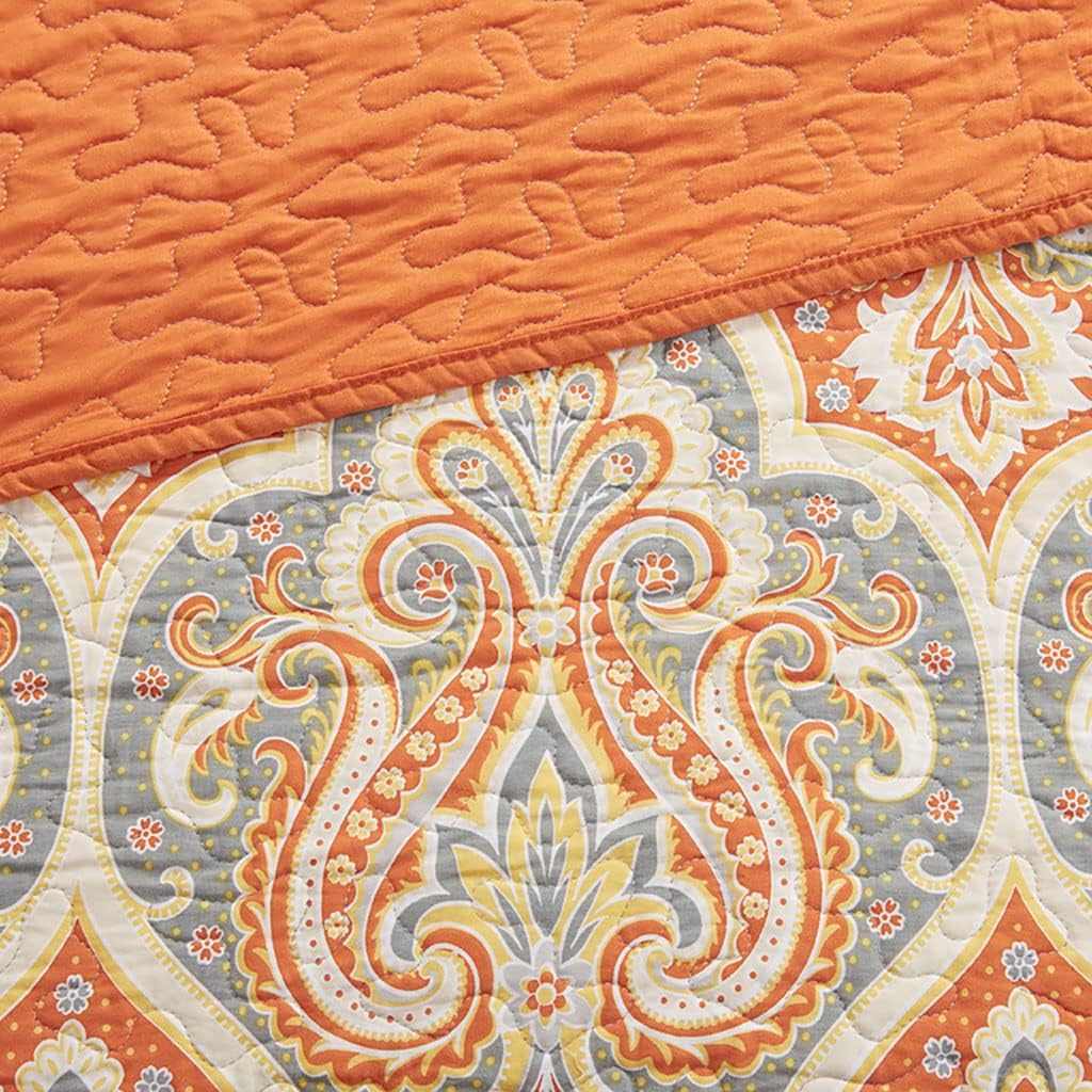 King/Cal King Paisley Quilt Set – Lightweight All-Season Coverlet