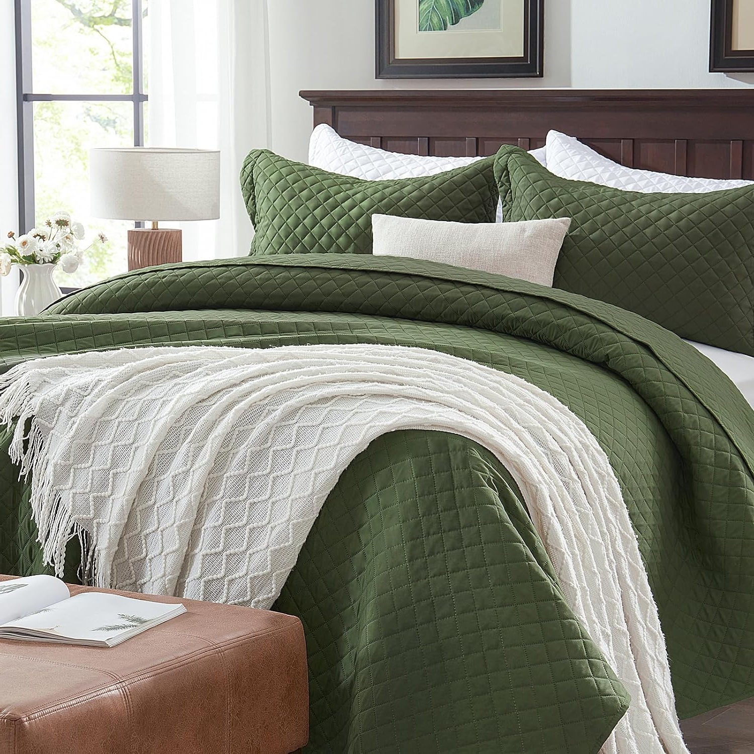 Olive Green Twin Quilt Set – Soft Lightweight Reversible Bedding