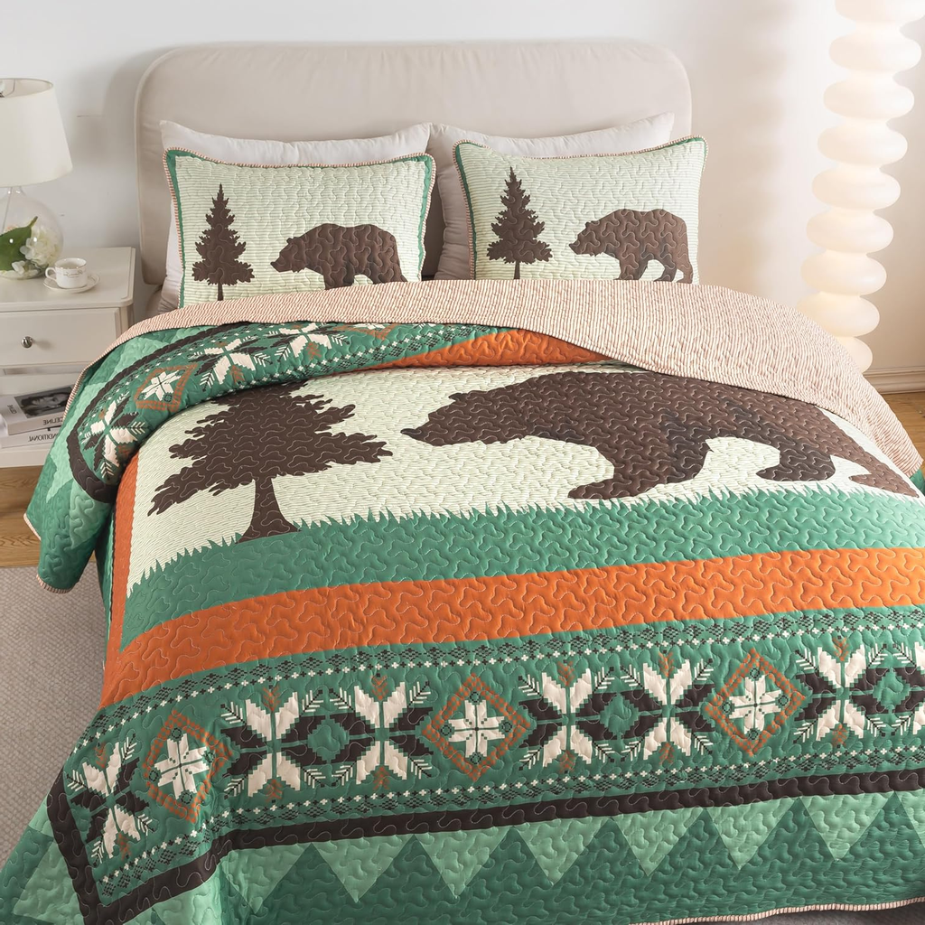 Rustic Cabin Bear King Quilt Set – Nature Lodge Bedding (2 Shams)
