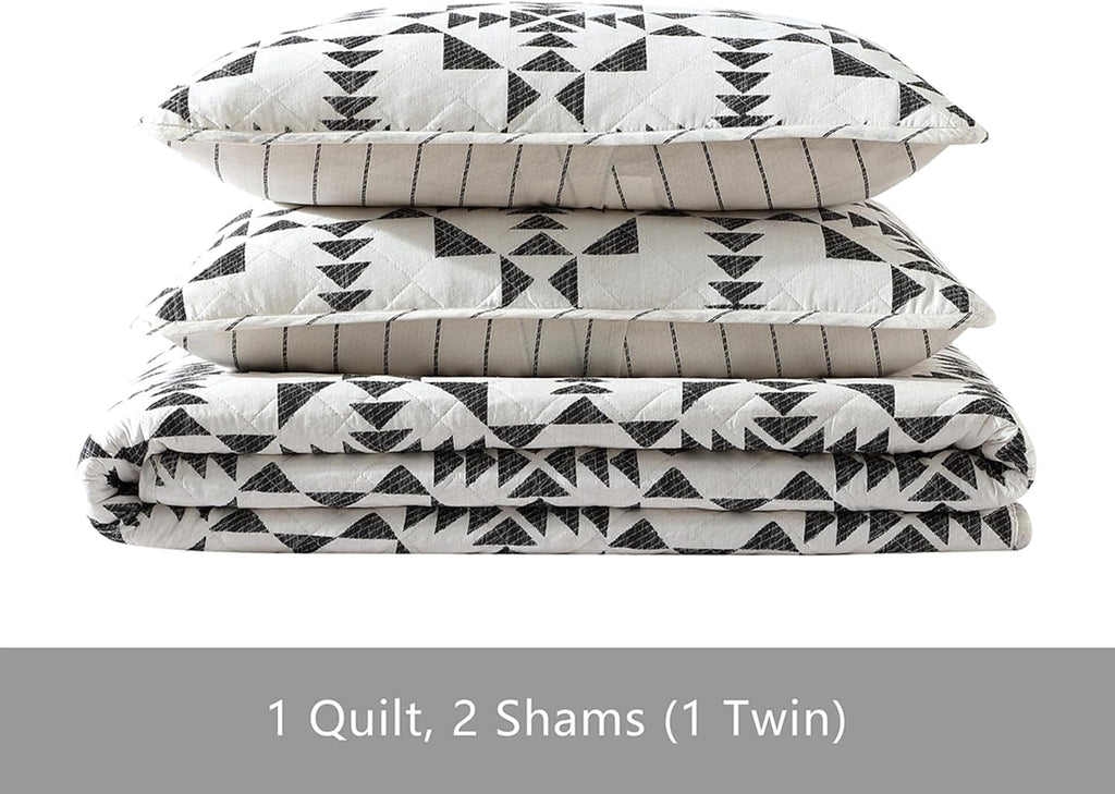 King Quilt Set – Reversible Cotton Bedding with Matching Shams, Luxurious Arrowhead Charcoal Design